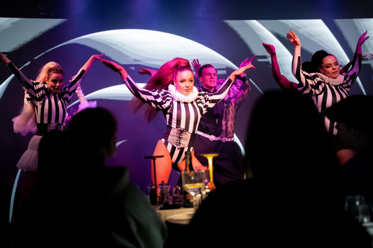 La Scène Dinner & Show Prague